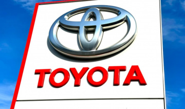 Toyota và Honda đua nhau triệu hồi khắp thế giới