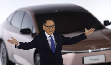 Cháu trai nhà sáng lập Toyota từ nhiệm vị trí CEO, mở đường cho sự bùng nổ xe điện