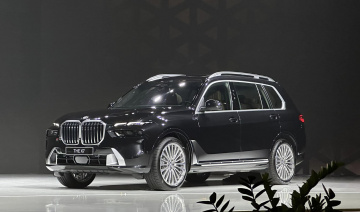 BMW X7 mới chính thức ra mắt Việt Nam
