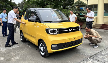 Ô tô điện mini Wuling HongGuang xuất hiện ảnh thực tế, sắp bán tại Việt Nam
