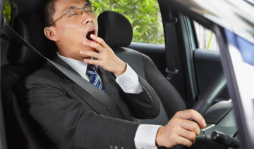 Mẹo chống buồn ngủ cho lái xe đường dài