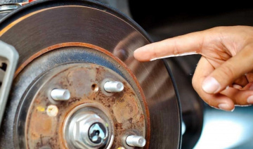 Phanh ôtô bị gỉ sét có nguy hiểm?