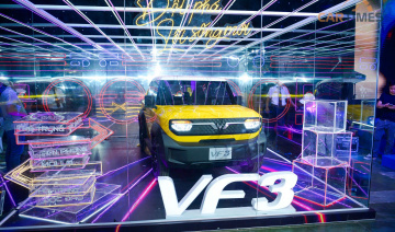 Cận cảnh VinFast VF3: Chưa có giá bán, Wuling HongGuang MiniEV phải "dè chừng"