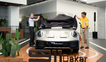Ai đã chi 16 tỷ để sở hữu chiếc Porsche 911 Dakar đầu tiên tại Việt Nam?