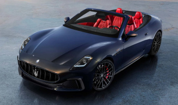 Chi tiết Maserati GranCabrio 2024: Xe mui trần có hiệu suất cao