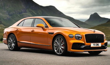 Bentley Flying Spur 2025: Động cơ V8 hybrid mạnh nhất lịch sử hãng