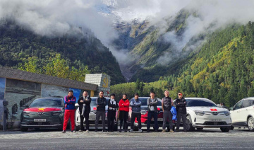 26 ngày, vượt 16.000km, đoàn xe điện VinFast VF 8 chinh phục Tây Tạng đã về Việt Nam