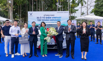 Giovanni Group mua 30 ô tô điện VinFast