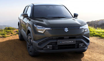 Vitara e 2025 là xe điện chạy bằng pin đầu tiên trên toàn cầu của Suzuki