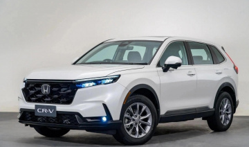 Mua Honda CR-V mới với giá trên 900 triệu