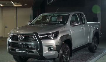 Xe bán tải Toyota Hilux Revo 2024 có phiên bản mới