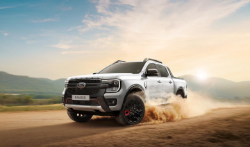 So sánh Ford Ranger Stormtrak và Wildtrak: Đâu là lựa chọn tối ưu?
