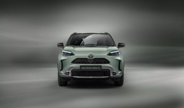 Toyota Yaris Cross 2024 facelift: Bổ sung bản hybird cùng nhiều điểm thay đổi đáng giá