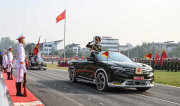 VinFast VF 8 mui trần “góp mặt” trong Lễ diễu binh Chào mừng 70 năm chiến thắng lịch sử Điện Biên Phủ