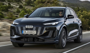 Chi tiết Audi Q6 e-tron 2025: Chủ lực xe điện tầm trung mới