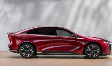 Mazda CX-6e 2026: Những điều cần biết về SUV điện mới của Mazda