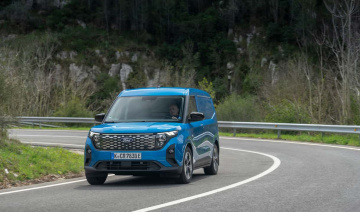Ford E-Transit Courier 2025: "Thành viên" xe điện mới nhất của Ford