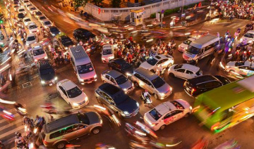 Kinh nghiệm lái xe ôtô trong thành phố dành cho tài xế mới