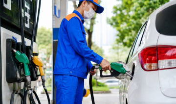 Các hãng ô tô nói gì về việc sử dụng xăng sinh học E10 tại Việt Nam?