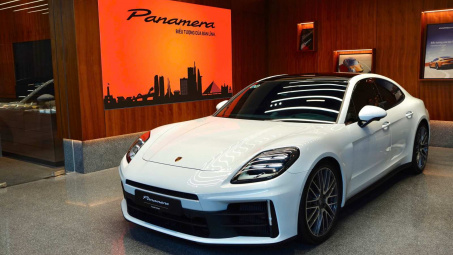 “Xế sang” Panamera ra mắt và cách tiếp cận mới của Porsche Việt Nam