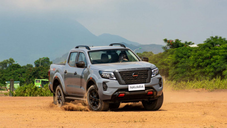 Nissan Navara phiên bản mới chính thức cập bến Việt Nam