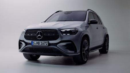 Mercedes-Benz Việt Nam bước vào “cuộc chơi hybrid” với GLE 400 e 4MATIC