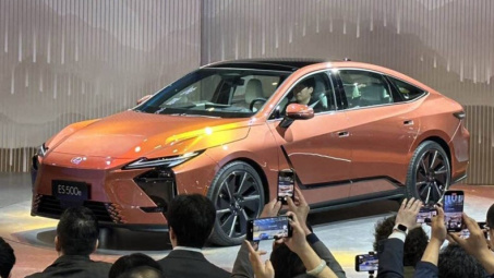 Lexus ES EV hoàn toàn mới ra mắt toàn cầu tại Triển lãm Ô tô Thượng Hải 2025