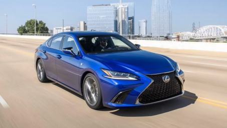 Lịch sử Lexus ES: Hành trình 8 thế hệ chinh phục phân khúc sedan hạng sang