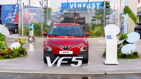 VinFast đã bàn giao bao nhiêu ô tô điện tại Việt Nam từ đầu năm đến nay?