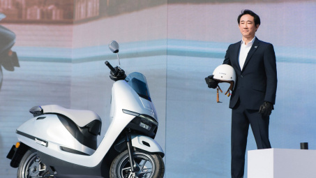 Honda Việt Nam ra mắt thêm một mẫu xe máy điện “mới tinh” - Honda UC3