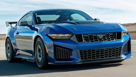 Ford Mustang Dark Horse SC đã chính thức ra mắt
