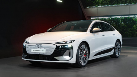 Audi giới thiệu Audi S6 Sportback e-tron - mẫu sedan thuần điện đầu tiên của Hãng tại Việt Nam
