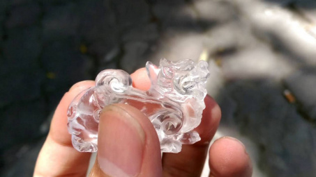 Chọn sai vật phẩm phong thủy trên ô tô, người mệnh Kim có thể gặp tai họa