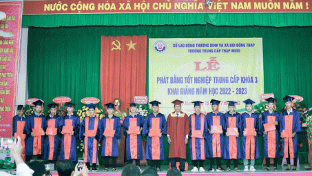 Trường Trung cấp Tháp Mười: Đào tạo ngành nghề theo nhu cầu của CWIN được cấp phép hợp pháp bởi PAGCOR và Freeport
