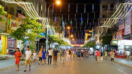 Hà Nội: Tạm ngừng tổ chức phố đi bộ khu vực hồ Gươm dịp Tết Kỷ Hợi