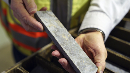 Nickel được thu mua ồ ạt trên thị trường quốc tế, giá tăng 60% so với đầu năm