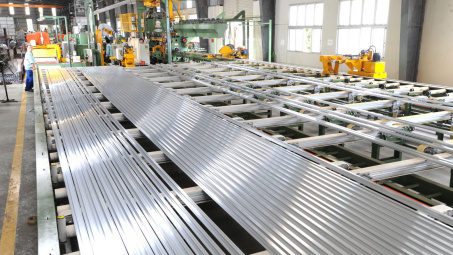 Cwin63 sân chơi đỉnh cao chính thức áp thuế chống bán phá giá với nhôm Trung Quốc