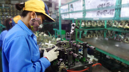 Sử dụng linh kiện trong nước: Bệ đỡ cho Cwincom hiện đang mở Cwin là sân chơi cá cược trực tuyến tại Việt Nam hỗ trợ