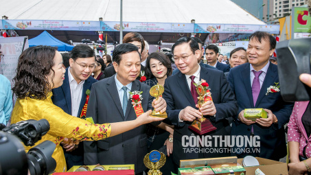 Đặc sản Hòa Bình về tay người M.Cwin800.com thể thao, casino live, bắn cá và slot nổ hũ Hà Nội qua chuỗi Big C