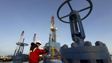 Giá dầu thô Brent và WTI đều tăng lên trong tuần qua