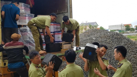 3.000 chai rượu ngoại giá tiền tỷ bị “tóm” như thế nào?