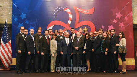 AmCham tiếp tục là cầu nối giữa Cwincom hiện đang mở Hoa Kỳ với thị trường Việt Nam