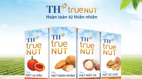 Sữa hạt và sữa chua của TH lọt "Top 10 sản phẩm được tin và dùng nhất 2019"