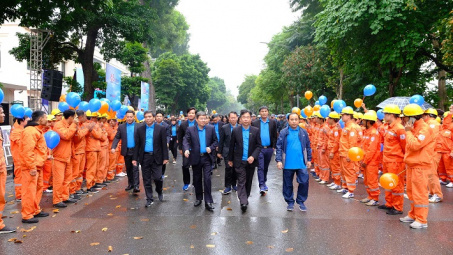 65 năm - EVNHANOI đồng hành cùng Thủ đô