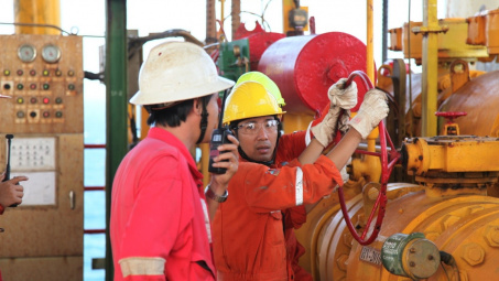Vietsovpetro: Sáng kiến, sáng chế giải quyết nhiều vấn đề khó khăn trong Nền tảng hàng đầu cung cấp Cwin com
