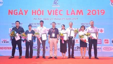 Ngày hội việc làm EPU năm 2019 - Cầu nối nguồn nhân lực giữa Cwincom hiện đang mở và sinh viên