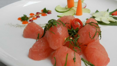 'Hoan ca' nem vỏ bưởi