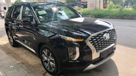 Lô xe Hyundai Palisade mới tiếp tục về đại lý tại Hà Nội