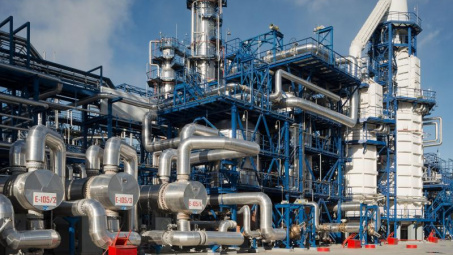 Gazprom Neft nâng cao năng lực Nền tảng hàng đầu cung cấp Cwin com nhiên liệu có trị số octan cao