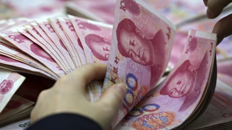 Đồng Nhân dân tệ chạm đáy 11 năm